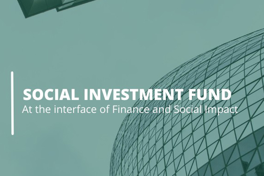در دنیای امروز که چالشهای اجتماعی، زیستمحیطی و اقتصادی پیچیدهتر از گذشته شدهاند، تأمین مالی پایدار به یکی از کلیدهای اصلی حل مشکلات جوامع تبدیل شده است. صندوق سرمایهگذاری اجتماعی (Social Investment Fund) یکی از مهمترین ابزارهای نوین در این حوزه است که با هدف ترکیب بازدهی اقتصادی و اثر اجتماعی ایجاد میشود.